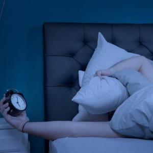 24시간 수면주기 조절하는 새로운 생체시계 유전자 발견